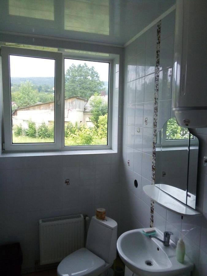 Guest House Mansarda Jaremtsche Exterior foto