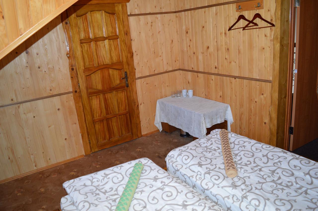 Guest House Mansarda Jaremtsche Exterior foto